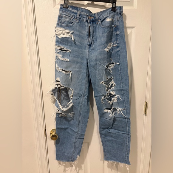 American Eagle relaxed Mom jeans - Picture 1 of 3